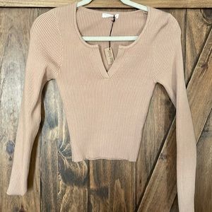 NWT Cropped V-Neck Ribbed Sweater